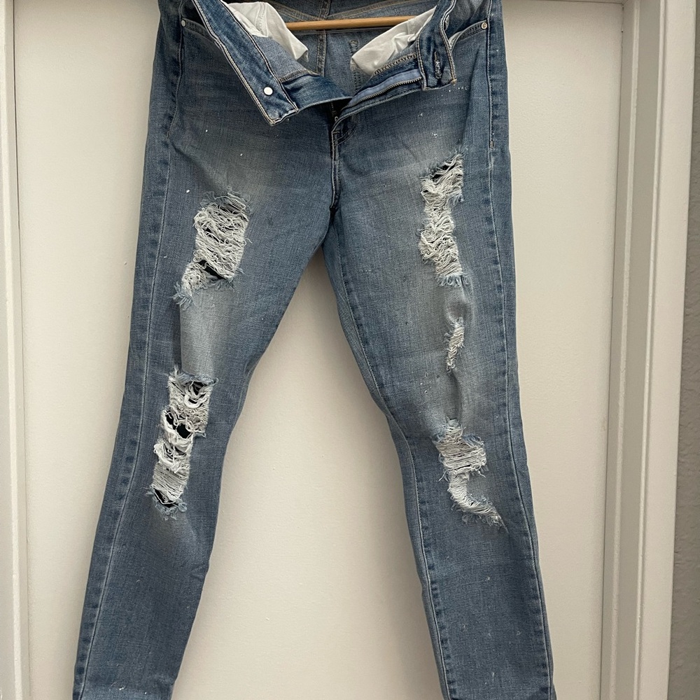 Guess Light Blue Distressed Boyfriend Jeans